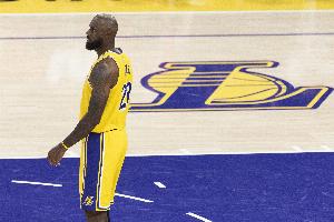 文班VS亚历山大！MVP前三在分区决赛打抢七 82年伯德J博士后首对